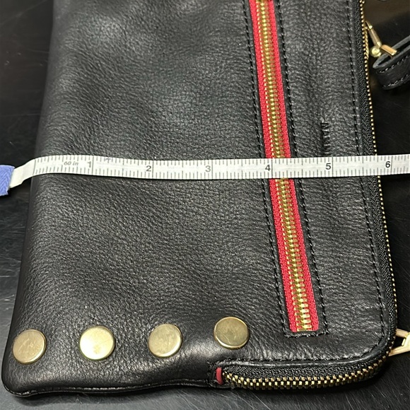 Hammitt Nash Black Leather Zipper Crossbody Shoulder Bag Purse Clutch Wristlet - Picture 11 of 12
